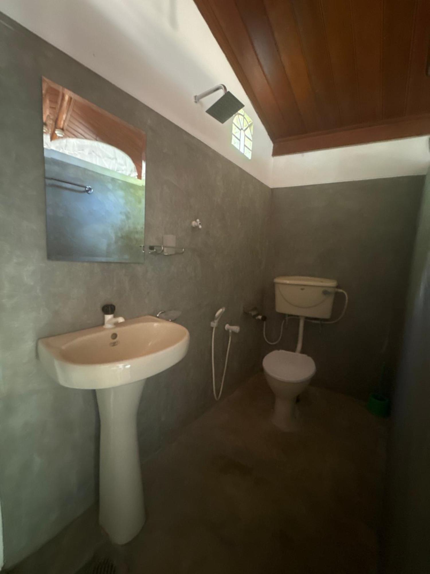 Sabine Holiday Resort And Restaurant มาตารา ภายนอก รูปภาพ